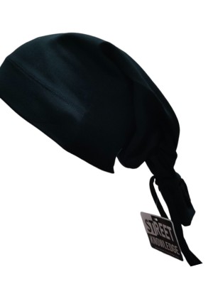 Бийни шапка в черно Beanie Black Street Knowledge
