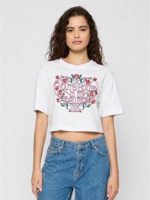 Дамска тениска в бял цвят Miss Tee Hotter Delusion Ladies Short Overized