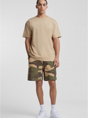 Мъжки къси панталони в тъмен камуфлаж Urban Classics Easy Camo