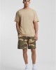 Мъжки къси панталони в тъмен камуфлаж Urban Classics Easy Camo