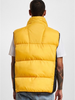 Мъжка грейка в жълт цвят Southpole Bubble Vest 1.0 Мъжка грейка в жълт цвят Southpole Bubble Vest 1.0