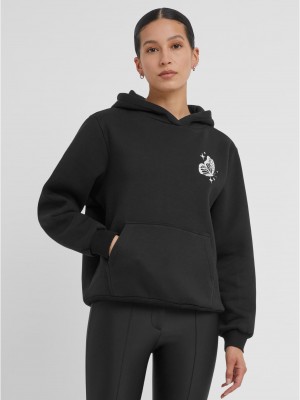 Дамски суичър в черен цвят Urban Classics Wildest Dreams