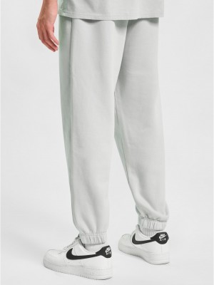 Мъжко долнище в сиво DEF  Мъжко долнище в сиво DEF