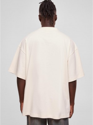 Мъжка овърсайз тениска в цвят пясък Urban Classics Huge Tee