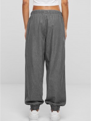 Дамски панталон в сиво Urban Classics Denim Jogpants