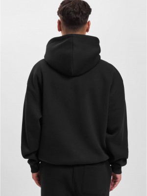 Мъжки суичър в черно DEF Needed