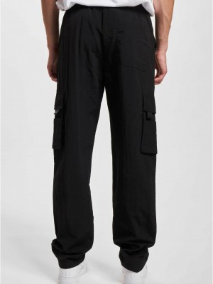 Мъжки панталон в черно DEF,модел Ale