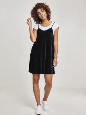 Черна рокля с тънки презрамки Urban Classics