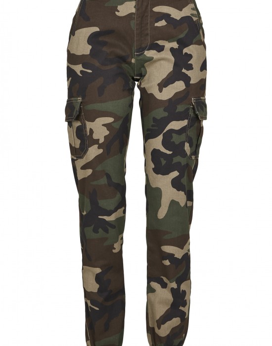 Дамски карго панталон в зелен камуфлажен цвят Urban Classics Ladies High Waist Camo Cargo Pants Дамски карго панталон в зелен камуфлажен цвят Urban Classics Ladies High Waist Camo Cargo Pants