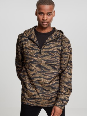 Мъжко яке Urban Classics с камуфлажен десен