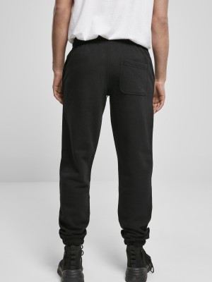Мъжко долнище в черен цвят Urban Classics Basic Sweatpants 2.0 