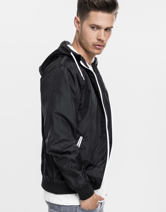 Мъжко яке с контрастни елементи Urban Classics blk/wht Мъжко яке с контрастни елементи Urban Classics blk/wht
