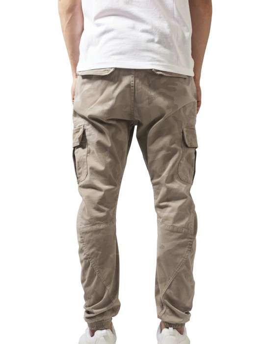 Мъжки камуфлажен карго панталон Urban Classics Sand Camo