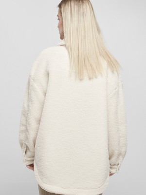 Дамска пухена риза в пясъчен цвят Urban Classics