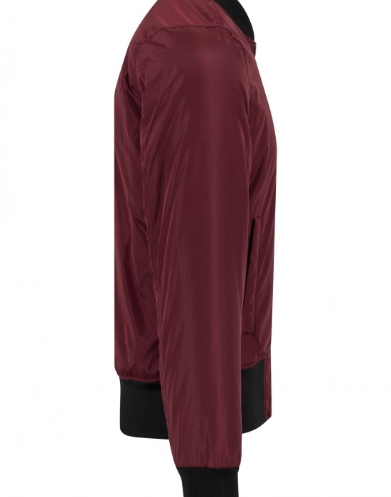 Мъжко яке тип бомбър в цвят бордо Urban Classics burgundy/black