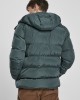 Мъжко зимно яке в тъмнозелено от Urban Classics Hooded Puffer Мъжко зимно яке в тъмнозелено от Urban Classics Hooded Puffer
