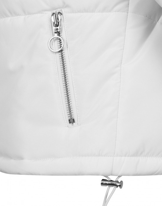 Дамско яке Urban Classics High Neck в бял цвят Дамско яке Urban Classics High Neck в бял цвят