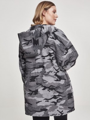 Дамска парка Urban Classics в сив камуфлаж 