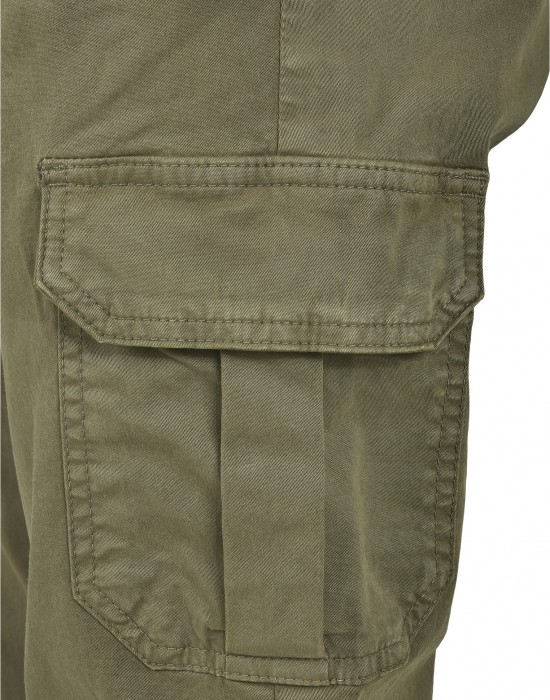 Дамски карго панталон в масленозелен цвят Urban Classics Ladies High Waist Cargo Jogging Pants summerolive 