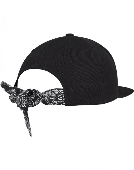 Шапка с козирка в черно Bandana Tie Snapback, Urban Classics, Шапки с козирка - Complex.bg