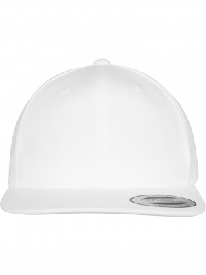 Шапка с козирка в бяло Bandana Tie Snapback 