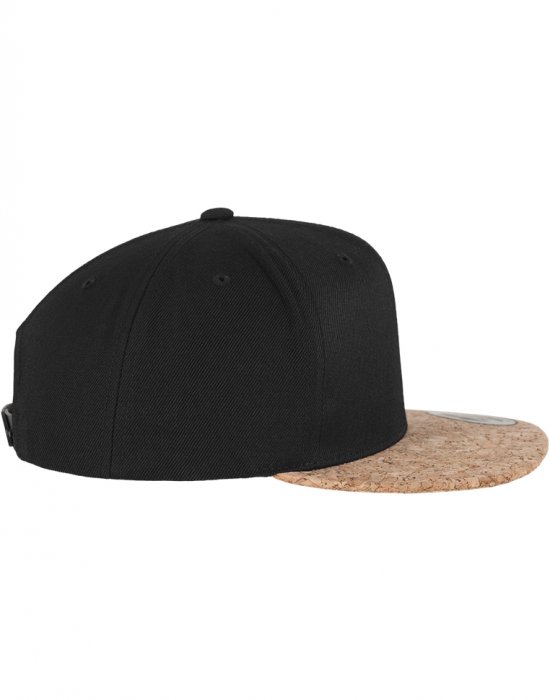 Шапка с козирка в черно Cork Snapback, Urban Classics, Шапки с козирка - Complex.bg