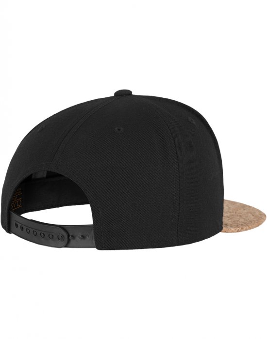 Шапка с козирка в черно Cork Snapback, Urban Classics, Шапки с козирка - Complex.bg