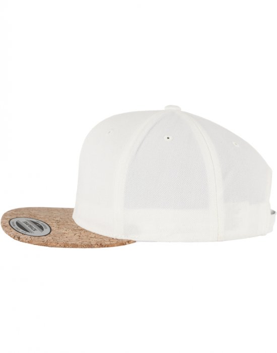 Шапка с козирка в бяло Cork Snapback, Urban Classics, Шапки с козирка - Complex.bg