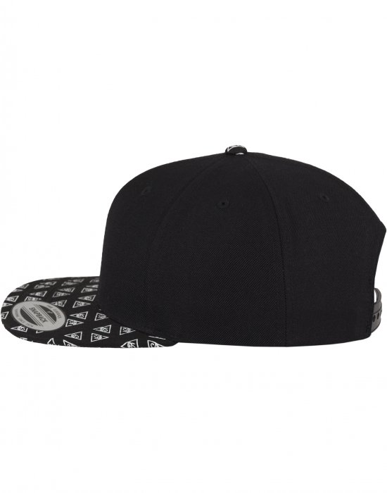 Шапка с козирка в черно Horus Eye Snapback, Urban Classics, Шапки с козирка - Complex.bg