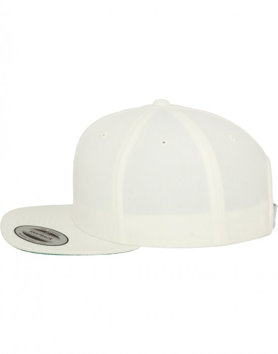 Шапка с козирка в бяло Classic Snapback, Urban Classics, Шапки с козирка - Complex.bg