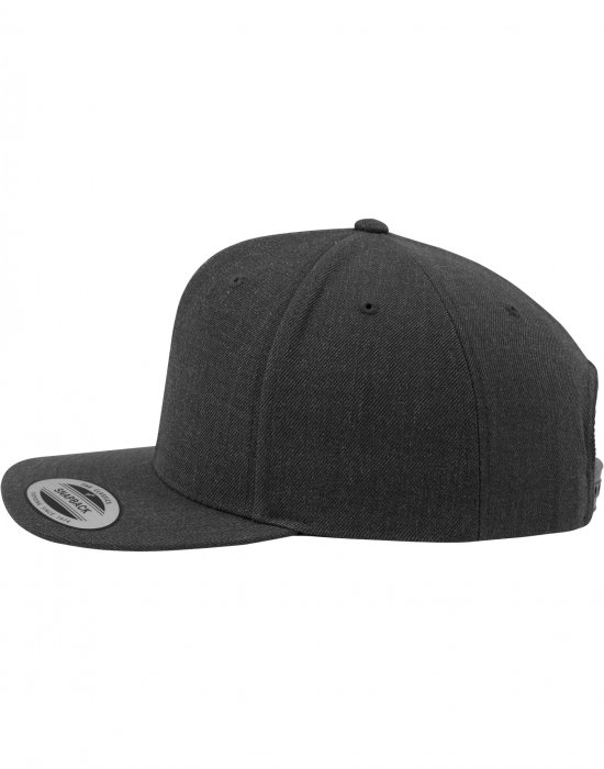 Шапка с козирка в тъмносиво Classic Snapback, Urban Classics, Шапки с козирка - Complex.bg