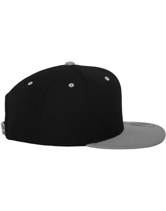 Шапка с козирка в черно  Classic Snapback 2-Tone, Urban Classics, Шапки с козирка - Complex.bg