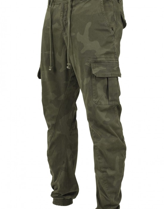 Мъжки камуфлажен карго панталон Urban Classics olive camo