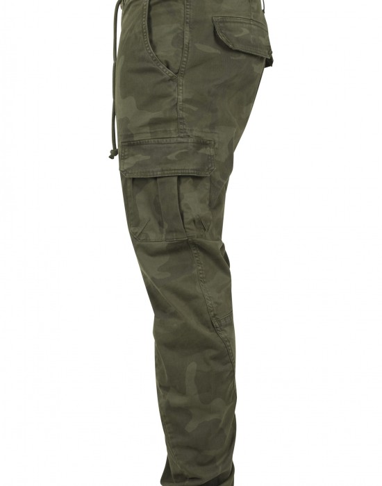 Мъжки камуфлажен карго панталон Urban Classics olive camo