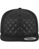 Шапка с козирка в черно Diamond Quilted Snapback, Urban Classics, Шапки с козирка - Complex.bg