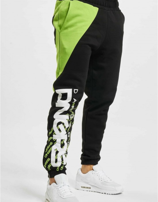 Мъжко Долнище Dangerous DNGRS Sweat Pants black/green XXL Мъжко Долнище Dangerous DNGRS Sweat Pants black/green XXL