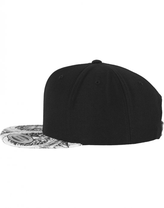 Шапка с козирка в черно Sun King Snapback, Urban Classics, Шапки с козирка - Complex.bg