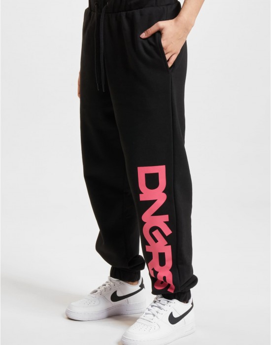 Дамско Долнище Dangerous DNGRS Basic Sweatpants Trust black XS Дамско Долнище Dangerous DNGRS Basic Sweatpants Trust black XS