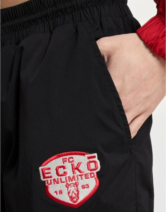 Анцуг Ecko Unltd. Jogginganz?ge black/red XXL Анцуг Ecko Unltd. Jogginganz?ge black/red XXL