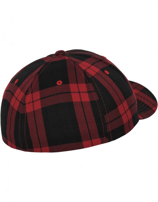 Шапка с козирка в червено и черно Flexfit Tartan Plaid, Urban Classics, Шапки с козирка - Complex.bg