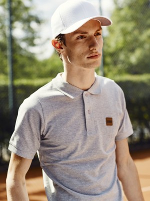 Шапка с козирка в бяло Flexfit Wooly Combed