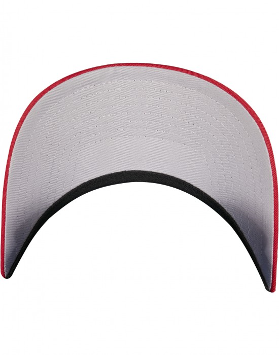 Шапка с козирка FLEXFIT 110 MESH CAP red one size Шапка с козирка FLEXFIT 110 MESH CAP red one size