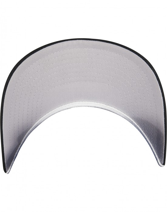 Шапка с козирка 110 Mesh 2-Tone Cap black/white one size Шапка с козирка 110 Mesh 2-Tone Cap black/white one size