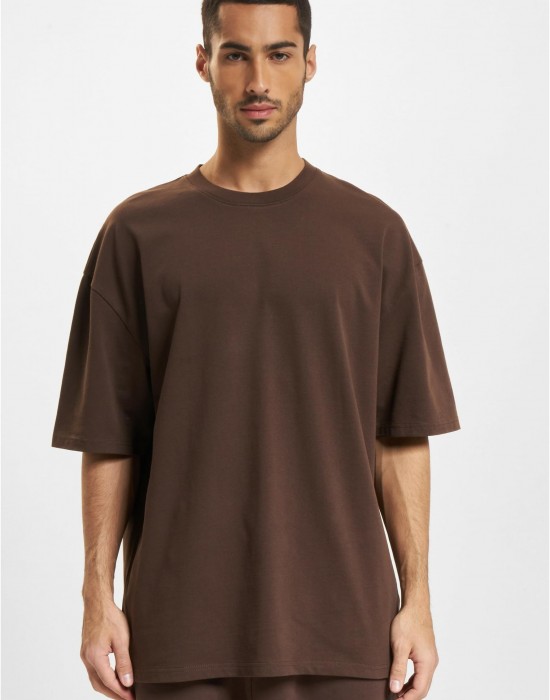 Тениска DEF Medusa T-Shirt chocolate brown washed XXL Тениска DEF Medusa T-Shirt chocolate brown washed XXL