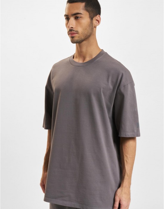 Тениска DEF Fly T-Shirt anthracite washed XXL Тениска DEF Fly T-Shirt anthracite washed XXL