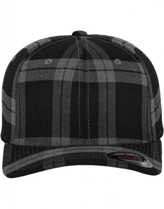 Шапка с козирка в черно и сиво Flexfit Tartan Plaid, Urban Classics, Шапки с козирка - Complex.bg