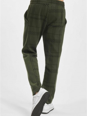 Долнище Thug Life Mosch Jogginghosen olive XXL Долнище Thug Life Mosch Jogginghosen olive XXL
