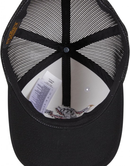 Шапка с козирка Zoo York Skeleton Retro Trucker Cap blk/wht/blk one size Шапка с козирка Zoo York Skeleton Retro Trucker Cap blk/wht/blk one size