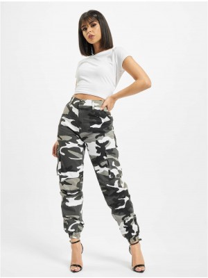Дамски Карго Панталони Ruby Cargopants camouflage XS