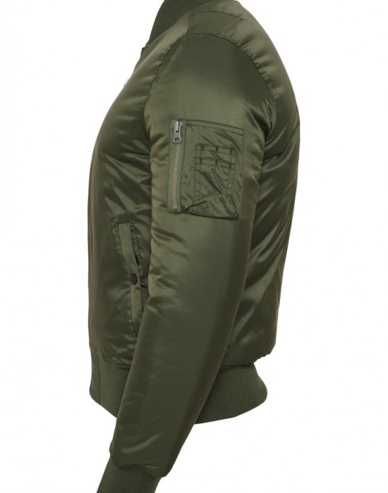 Мъжко яке тип бомбър Urban Classics olive в цвят маслина